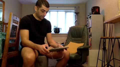 Starpizzle online show from February 16, 2026, 5:09 pm