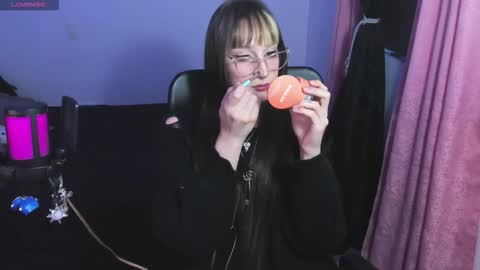 Star Aura online show from March 18, 2026, 11:30 pm