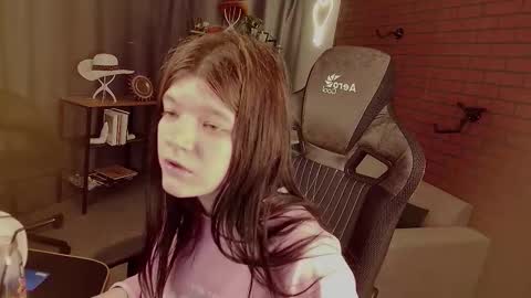 Snapshot of stasyacollins chatting on December 5, 2025, 4:36 pm Stasia online show from December 5, 2025, 4:36 pm