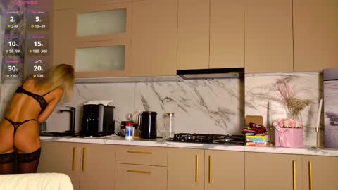 Snapshot of stasyq555 chatting on November 22, 2025, 6:40 pm StasyQ555 online show from November 22, 2025, 6:40 pm