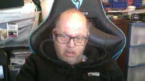 stavrounicholaas online show from September 24, 2025, 10:57 pm