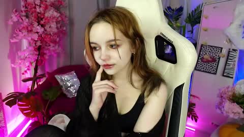 MONICA online show from November 20, 2025, 12:16 pm