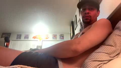 Snapshot of stayready23 chatting on February 2, 2026, 5:06 am stayready23 online show from February 2, 2026, 5:06 am