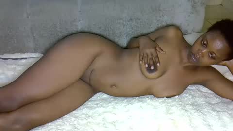Steamymummy online show from April 21, 2026, 4:41 am