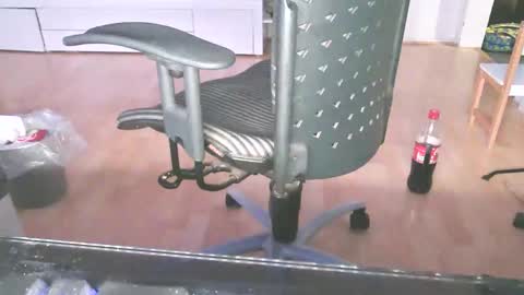 Snapshot of stecher8619 chatting on February 28, 2026, 5:19 am stecher8619 online show from February 28, 2026, 5:19 am