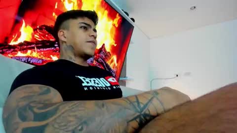 Snapshot of stefan_macallan chatting on November 29, 2025, 1:30 am Macallan online show from November 29, 2025, 1:30 am