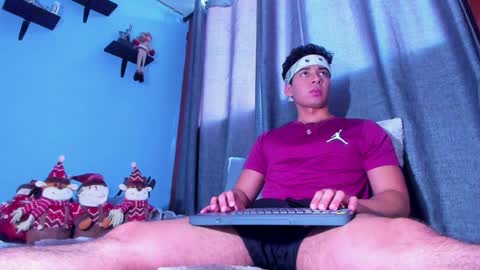 Stefann Salvatore online show from January 4, 2025, 10:13 pm