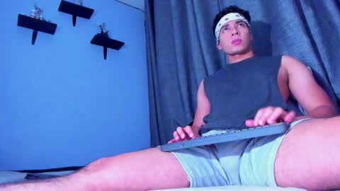 Stefann Salvatore online show from January 29, 2025, 2:40 am