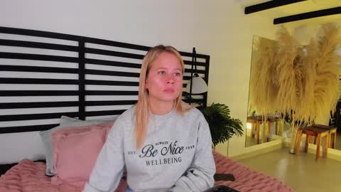 Snapshot of stefannny_ chatting on December 30, 2024, 12:31 pm Stefanny online show from December 30, 2024, 12:31 pm