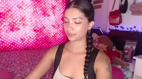 Im MiaIts my first day here  online show from December 17, 2024, 7:15 pm