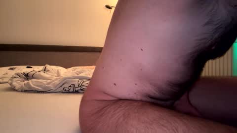 Snapshot of stefanomorelli chatting on November 8, 2025, 9:35 pm stefanomorelli online show from November 8, 2025, 9:35 pm