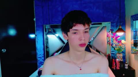 Snapshot of stefany_piink chatting on May 25, 2026, 12:33 pm stefany piink online show from May 25, 2026, 12:33 pm