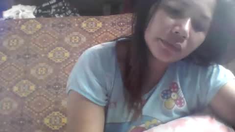 Snapshot of steffani_love chatting on March 3, 2025, 8:27 am steffani_love online show from March 3, 2025, 8:27 am