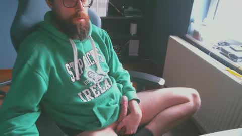 MeStef online show from February 15, 2025, 3:39 pm