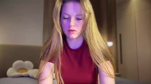 Snapshot of steffi_meoww chatting on May 3, 2026, 8:15 pm STEFI Streams every day from 10 PM GTM1 online show from May 3, 2026, 8:15 pm
