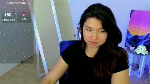 Steffi online show from October 10, 2025, 9:47 pm
