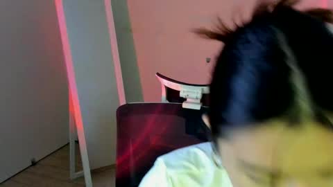 Steffi online show from December 16, 2025, 10:26 pm