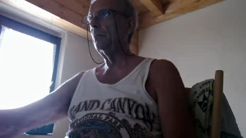Snapshot of stefi444466 chatting on July 1, 2026, 8:38 am stefi444466 online show from July 1, 2026, 8:38 am