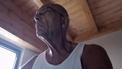 Snapshot of stefi444466 chatting on July 20, 2026, 5:33 am stefi444466 online show from July 20, 2026, 5:33 am