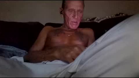 stefy1037 online show from April 7, 2026, 6:25 am