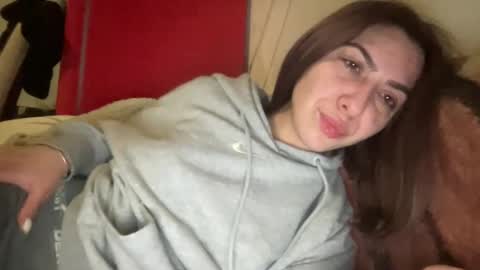 Snapshot of stefy_glow chatting on March 9, 2025, 10:41 pm stefy_glow online show from March 9, 2025, 10:41 pm