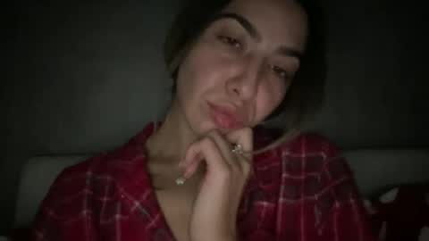 Snapshot of stefy_glow chatting on November 13, 2025, 9:25 pm stefy_glow online show from November 13, 2025, 9:25 pm