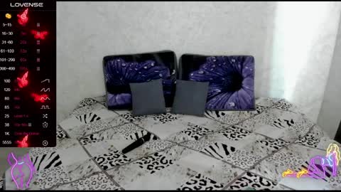 Snapshot of stella__cox chatting on May 24, 2026, 10:09 am Stella Cox online show from May 24, 2026, 10:09 am