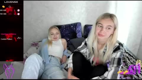 Snapshot of stella__cox chatting on July 13, 2026, 3:59 pm Stella Cox online show from July 13, 2026, 3:59 pm