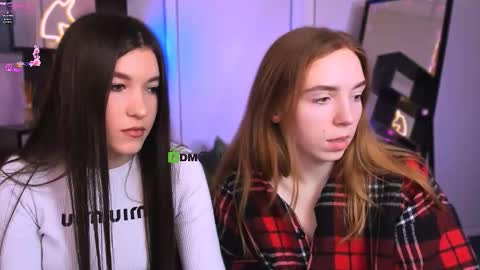 stella_flower online show from March 2, 2026, 12:56 pm