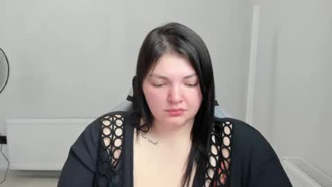 Snapshot of stella_la_ chatting on June 19, 2026, 6:29 am Stella online show from June 19, 2026, 6:29 am