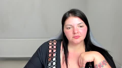 Snapshot of stella_la_ chatting on July 9, 2026, 1:26 pm Stella online show from July 9, 2026, 1:26 pm