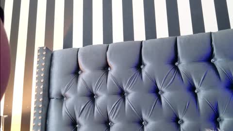 S T E L L A online show from December 1, 2025, 10:26 pm