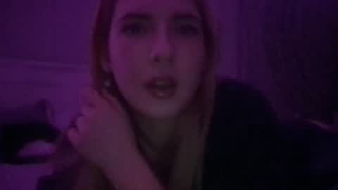Snapshot of stelladams chatting on June 18, 2026, 5:08 am stelladams online show from June 18, 2026, 5:08 am