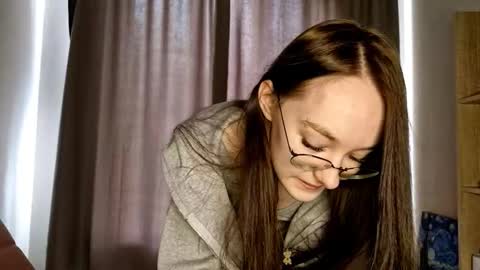 Snapshot of stellafalt chatting on September 10, 2025, 7:19 am Stella online show from September 10, 2025, 7:19 am