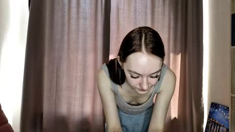 Snapshot of stellafalt chatting on September 17, 2025, 7:10 am Stella online show from September 17, 2025, 7:10 am