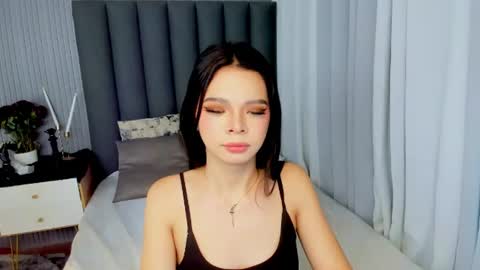 Snapshot of stellahartes chatting on July 10, 2026, 5:26 pm stellahartes online show from July 10, 2026, 5:26 pm