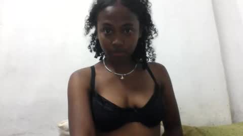 StellahJounett online show from May 9, 2026, 7:19 pm