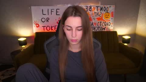 Snapshot of stellahoneywell chatting on October 30, 2025, 2:18 pm stellahoneywell online show from October 30, 2025, 2:18 pm