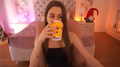 Snapshot of stellahoneywell chatting on January 12, 2026, 8:30 am stellahoneywell online show from January 12, 2026, 8:30 am