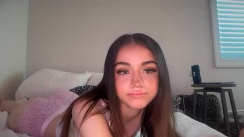 Snapshot of stellapearl chatting on October 5, 2025, 8:07 pm stellapearl online show from October 5, 2025, 8:07 pm