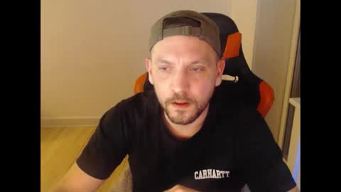 Snapshot of stelleboy chatting on February 6, 2026, 2:27 am stelleboy online show from February 6, 2026, 2:27 am