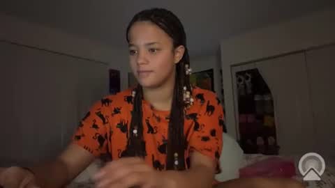 Snapshot of stellstar chatting on November 12, 2025, 6:25 am stells online show from November 12, 2025, 6:25 am