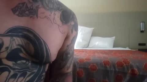 Snapshot of stepbro731bwc chatting on September 18, 2025, 9:00 am stepbro731bwc online show from September 18, 2025, 9:00 am