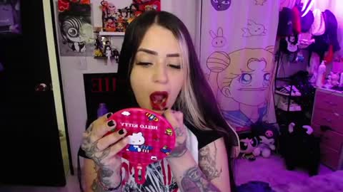 Snapshot of stephani_rousso chatting on July 26, 2026, 11:33 pm joha cosmo online show from July 26, 2026, 11:33 pm
