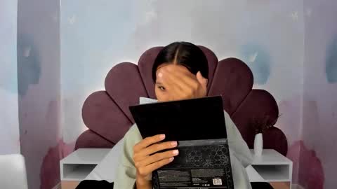 Stefff  online show from March 16, 2026, 11:47 am