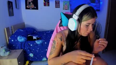 Stephany  independient model  online show from January 19, 2025, 4:33 am