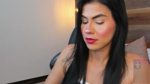 Snapshot of stephanya_ chatting on November 13, 2025, 7:35 pm S T E P H A N Y A online show from November 13, 2025, 7:35 pm