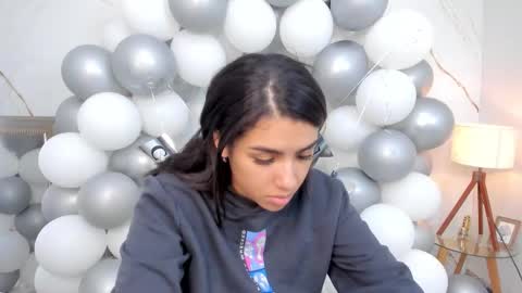 Stefanny online show from October 10, 2025, 11:48 pm