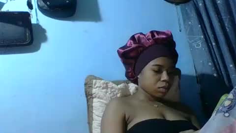 stephaolysca online show from May 8, 2026, 6:41 am