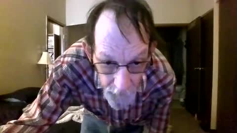 Snapshot of stephenasmith3 chatting on March 14, 2026, 6:24 pm stephenasmith3 online show from March 14, 2026, 6:24 pm